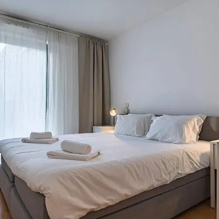 Downtown 2-bedroom W/terrace Daire *