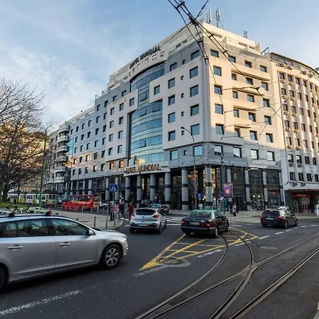 Downtown 2-bedroom W/terrace Apartman