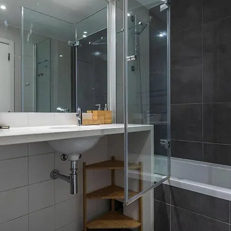 Downtown 2-bedroom W/terrace Daire Lisboa