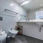 Downtown 2-bedroom W/terrace Lägenhet Lisboa